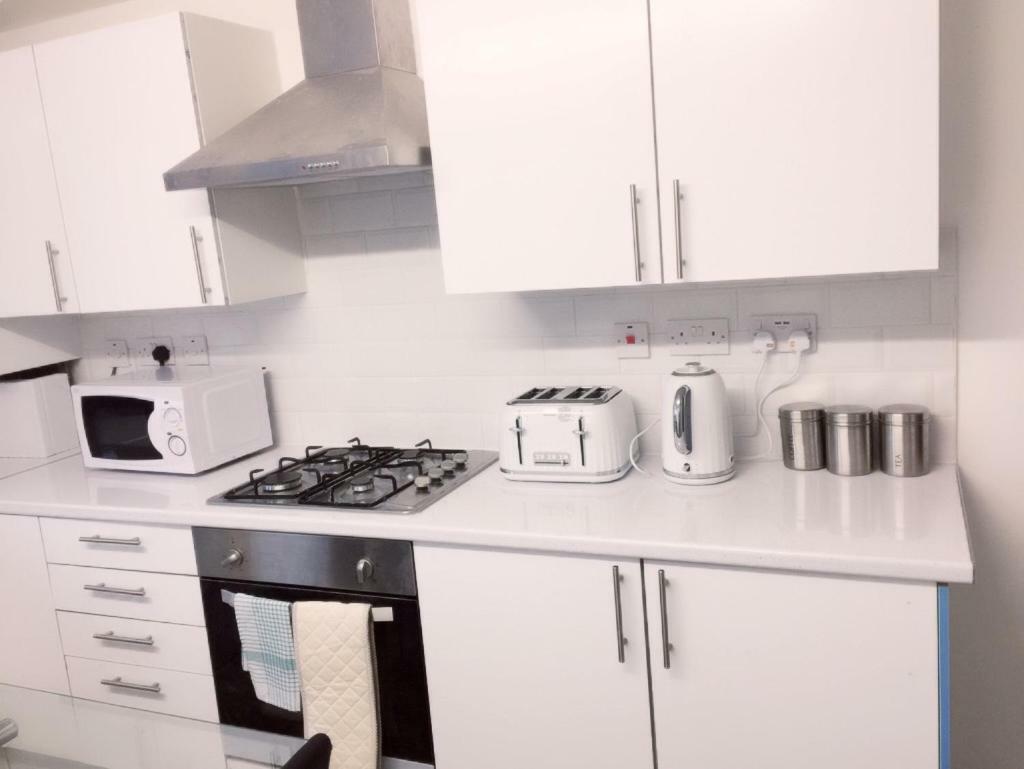 Abbey Wood Station Five Bedroom Self Contained House Dış mekan fotoğraf