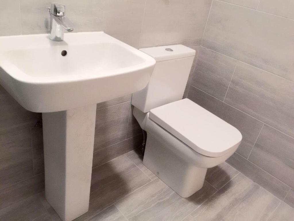 Abbey Wood Station Five Bedroom Self Contained House Dış mekan fotoğraf