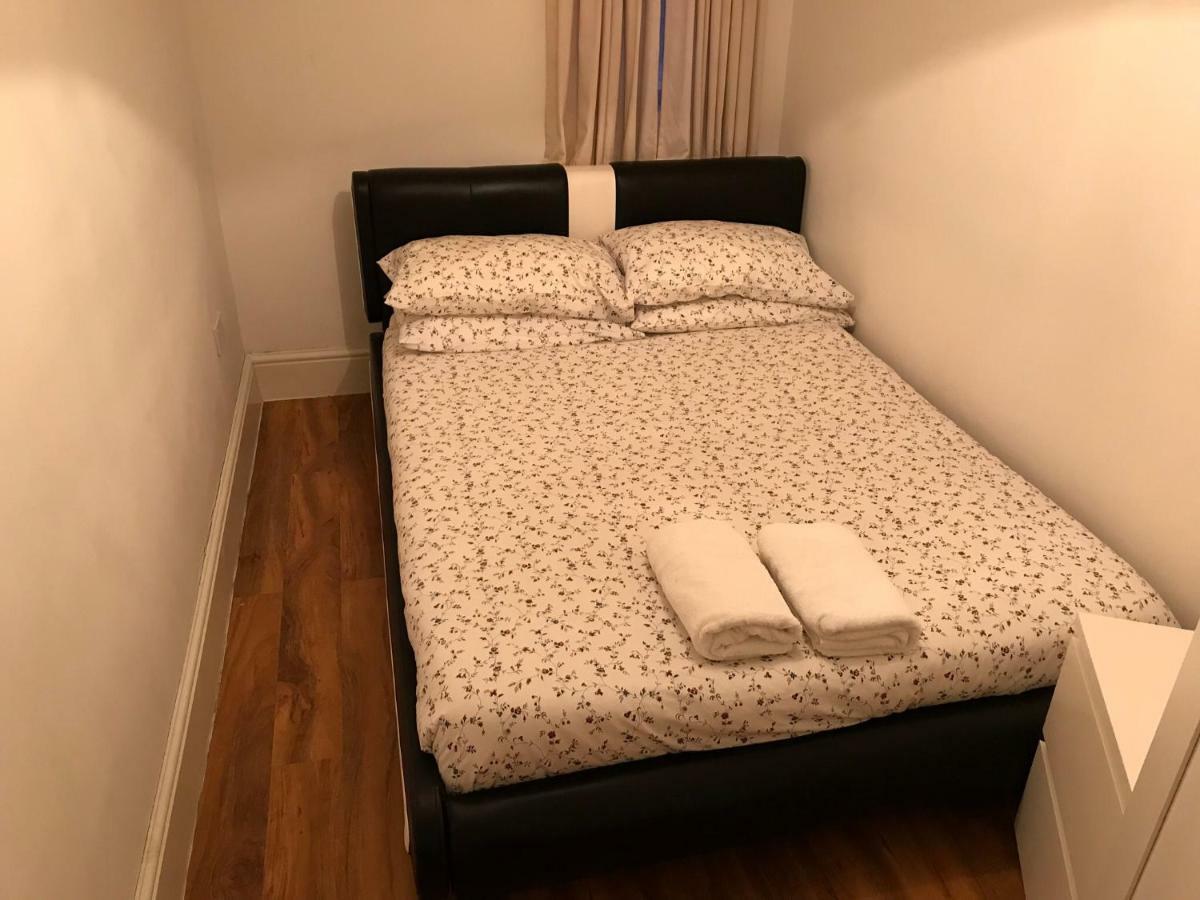 Abbey Wood Station Five Bedroom Self Contained House Dış mekan fotoğraf